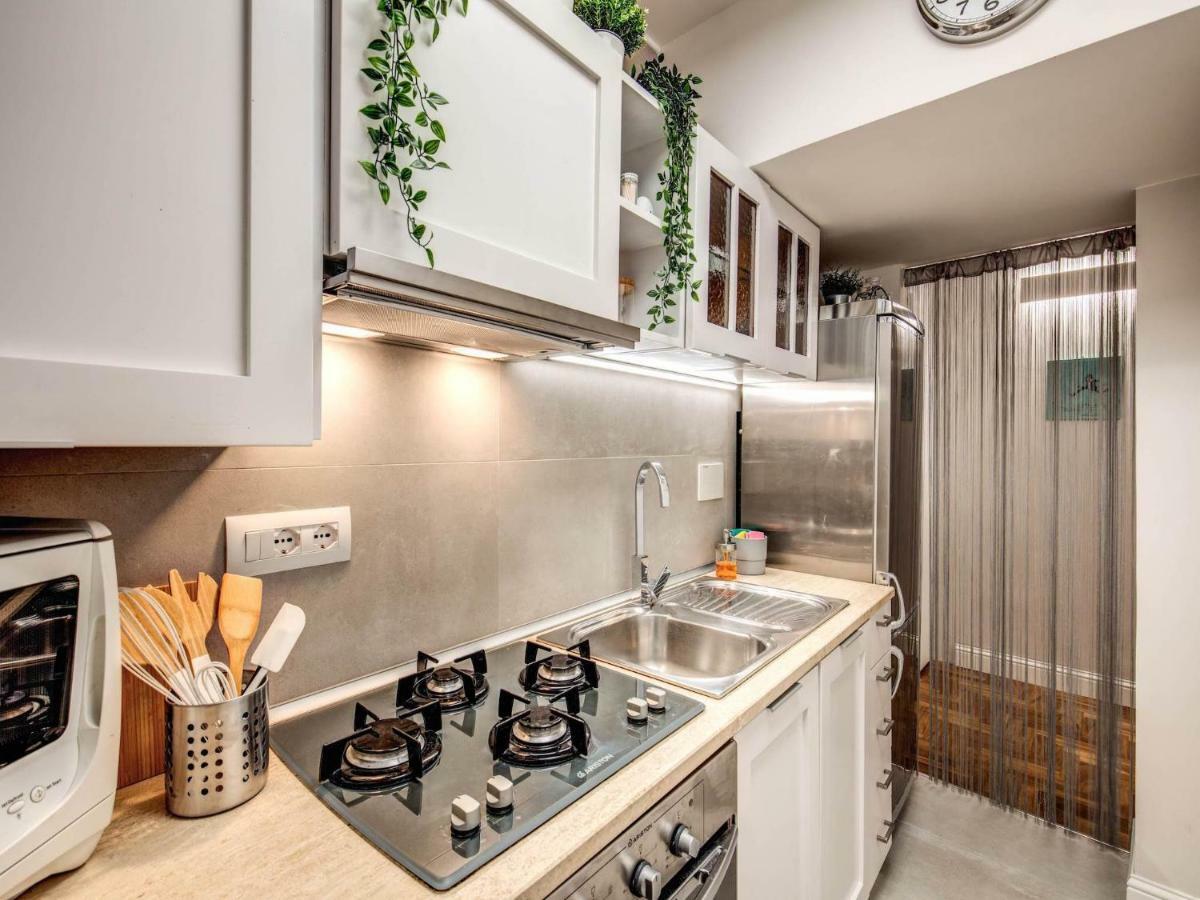 Residenza Paola - 2Br Trastevere Rome Bagian luar foto