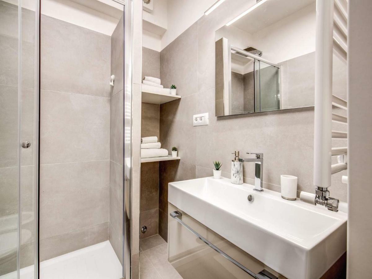 Residenza Paola - 2Br Trastevere Rome Bagian luar foto